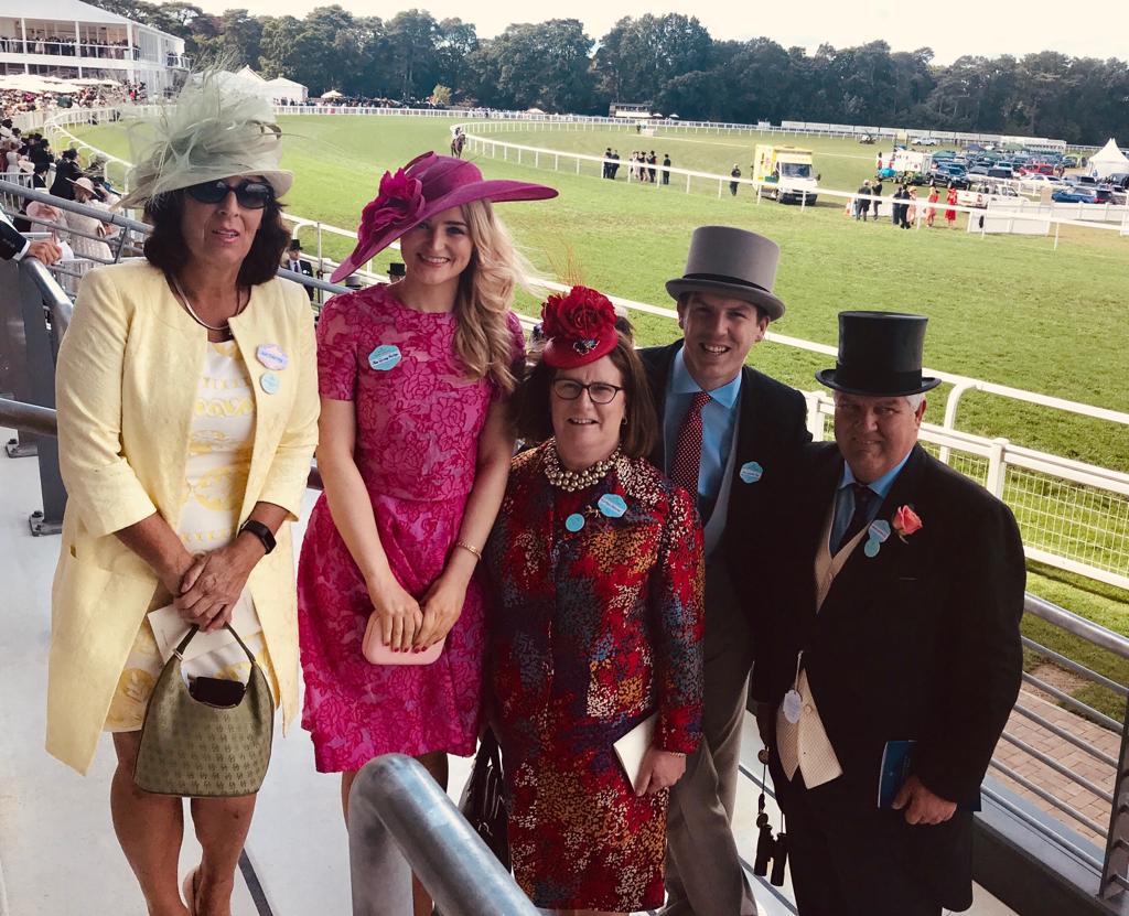 FionaCraig00's tweet image. Well that's another @Ascot done for me for the year @DermotCan @metaos @jackcantillon.  Rain excepting, looking☔⛈️☔ forward already to next year #sameplacesametime but preferably with much less rain and a bit more ☀️☀️ Thanks again for the party xx