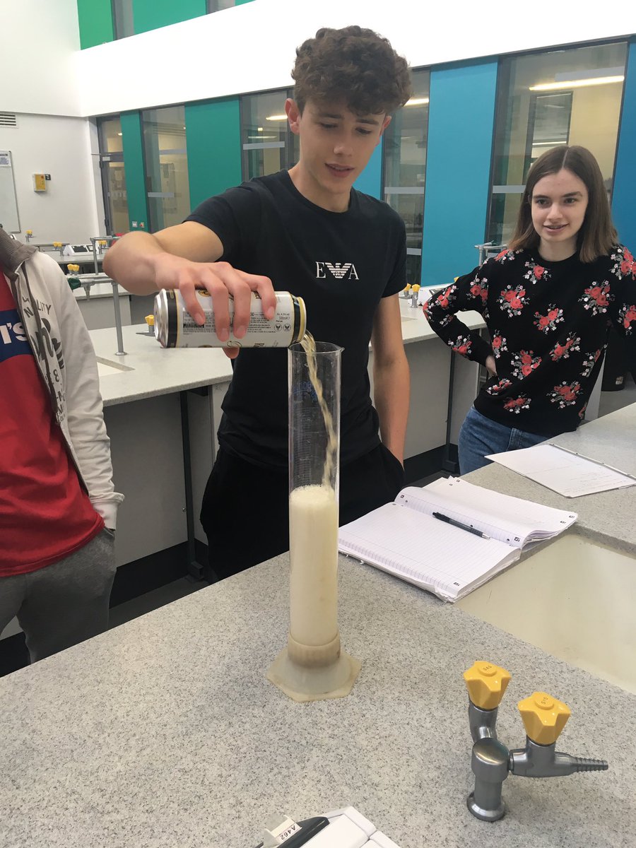 NSLive_'s tweet photo. Measuring the exponential decrease of beer head with Year 12 today, to model radioactive decay. No alcohol was consumed by student or teacher. 🍻#teamnailsea https://t.co/qQFsK7bQMx