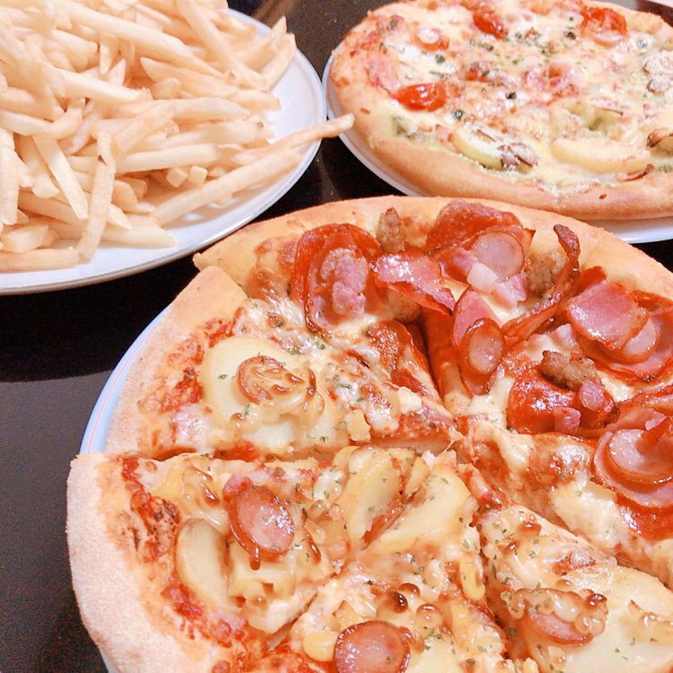 じゅり 4日スタライに戻りたい ふゆちゃん家で刀剣乱舞おピザパーティしてきた あらまきんばぎりの顔良すぎて卍解した