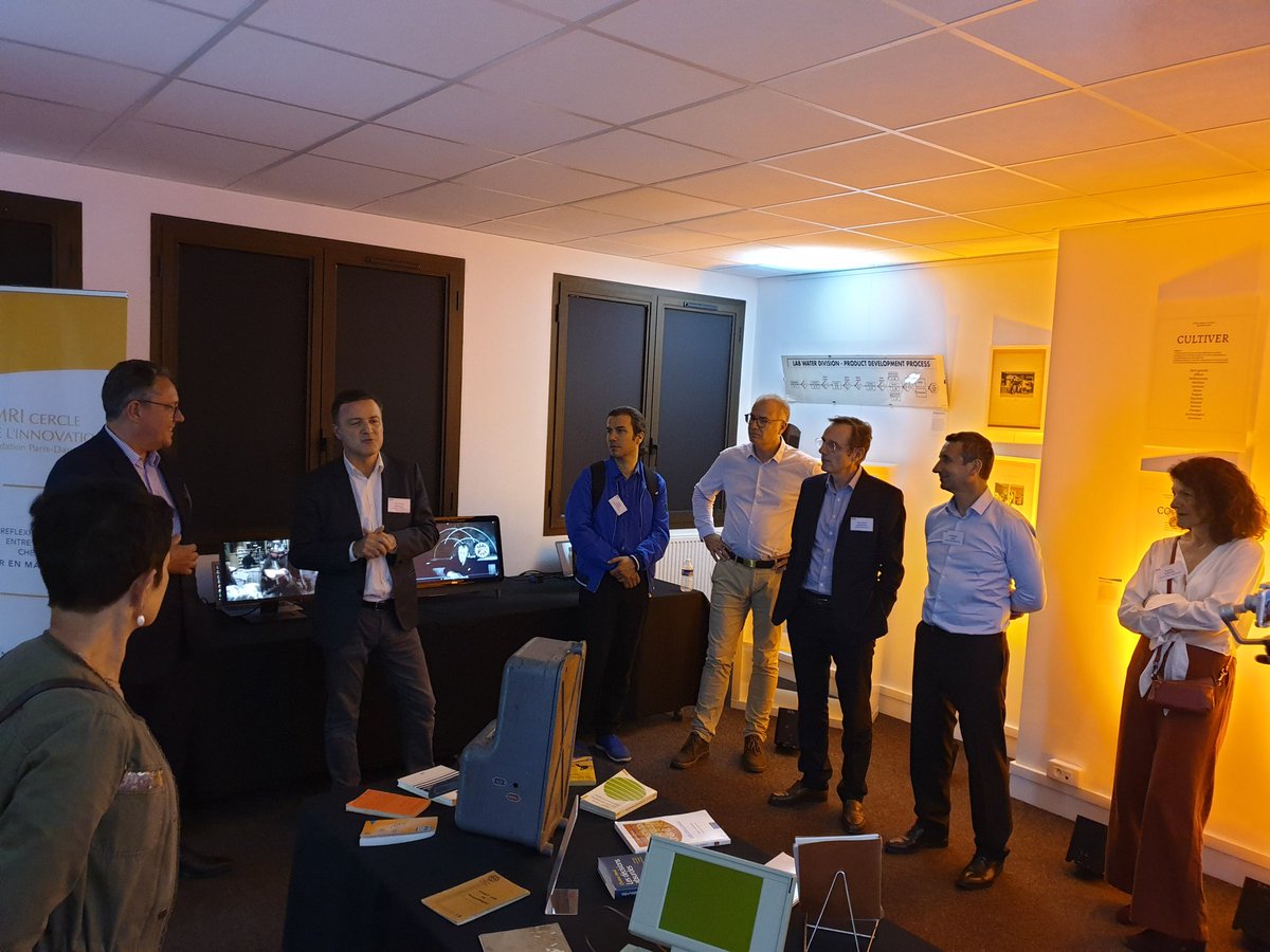 Merci au maire adjoint de <a href="/Ville_BoulogneB/">Ville de Boulogne-Billancourt</a> qui nous fait le plaisir d'intervenir pour cet #OpenMNM dédié au Musée du Management <a href="/cercle_innov/">Cercle Innovation - Dauphine</a> <a href="/sebastiendamart/">Sébastien Damart</a> <a href="/Nikopitch/">Nicolas MONOMAKHOFF</a>