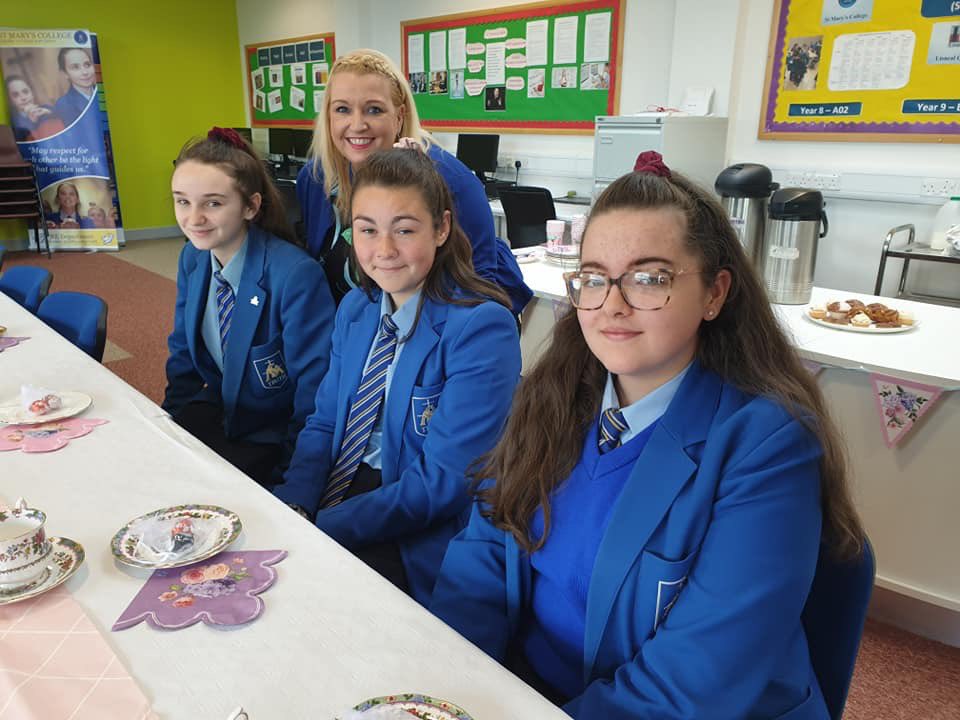 So proud of Amy, Ines & Aisling who use their talents and give up their time to contribute so much to @StMarysDerryRE & our @stmarysderry school family. #Talented #OutstandingContribution #SchoolFamily #Faith #WonderfulYoungWomen.