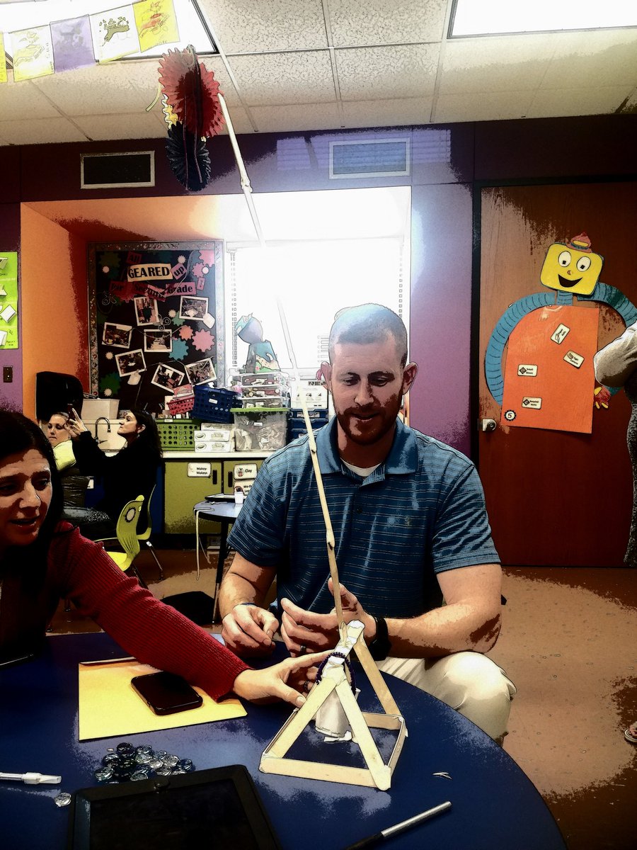 BaesMrs's tweet photo. Let's build it! @baes_ms @MelissaUnger15 @mr_abbey7 @MrsHarveyKdg @Principal_BAES #pasmartsfsd @InnovationSFSD https://t.co/7YzTM8vb7c