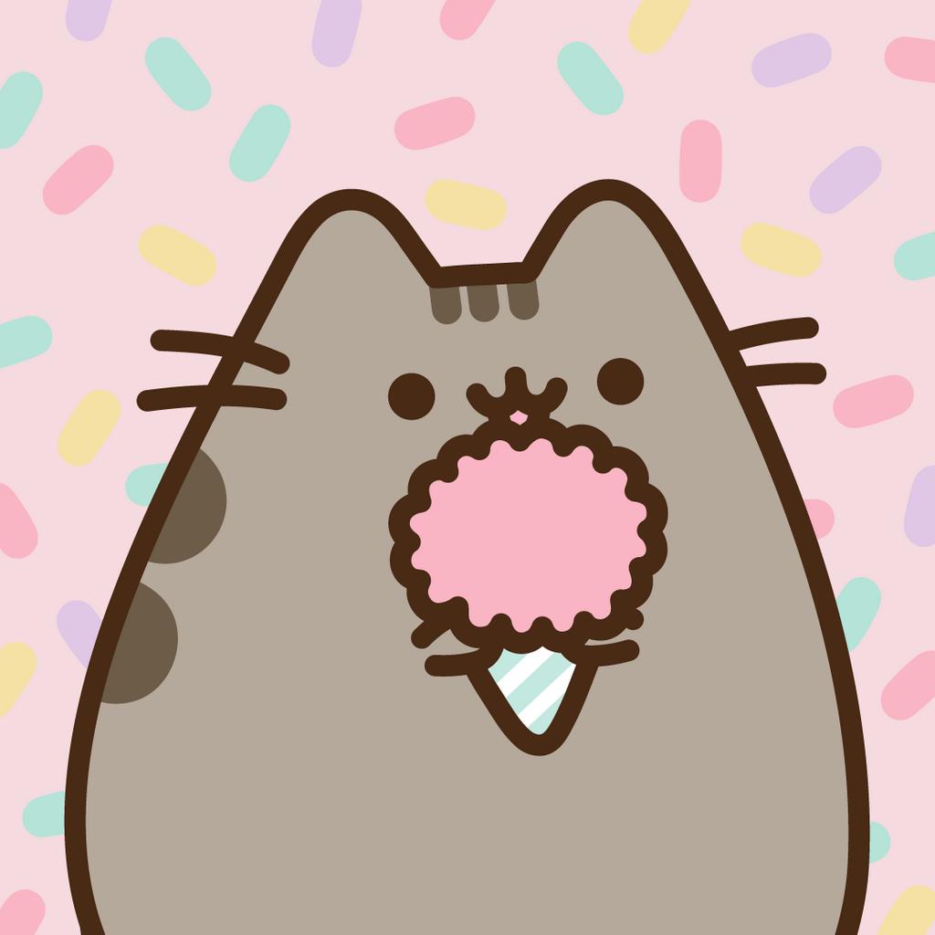 shopculturefly's tweet image. 🍬June is #CandyMonth! What's your favorite kind of candy? 🍬