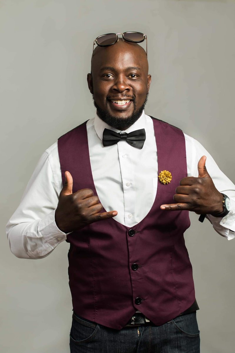 One of your  #RoilBAA19 Red Carpet Hosts is:- 

Master E
<a href="/TawandaEli/">#Ishootbeautifulpeople</a> 

#RoilBAA19 HOSTS reveal
#UyezaNa
#RoilBAA19

<a href="/EmmaNxumalo/">NguniPrincess</a>
<a href="/hlengiwe_mt/">Kumkaness 🇿🇼</a>
<a href="/t1ndaZW/">#EarthenVessel</a> 
<a href="/loraine_sibanda/">Loraine Sibanda</a>
<a href="/sammy_bie/">Samantha Patsons</a>
<a href="/iyanda263/">Iyanda263</a>