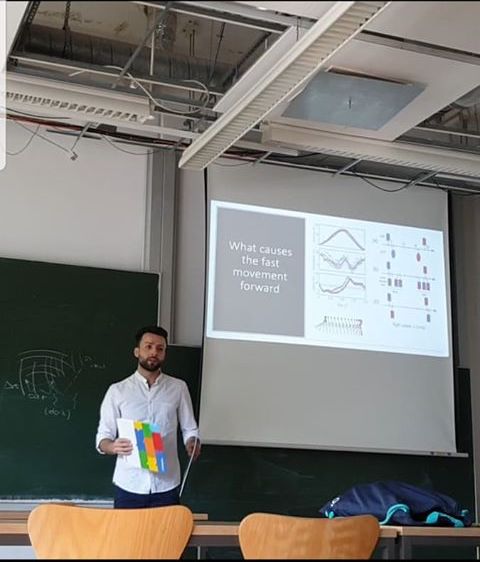 KironEducation's tweet photo. “When you think that you have lost everything including your way, Kiron will help you to find your way again!” - Yehia, Kiron alumnus and now studying for his master's in physics at FU Berlin #WhyWedoIt #WorldRefugeeDay #StepWithRefugees https://t.co/vx24N1BfRs