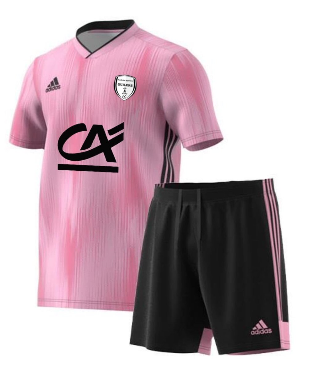 AS_Guilers's tweet photo. L'AS Guilers remercie le @CreditAgricole pour l'accord de partenariat pour un jeu de maillots extérieurs qui servira aux équipes Foot à 11 du club !
#ASG #ASGuilers #Guilers https://t.co/SgMzYKejnP