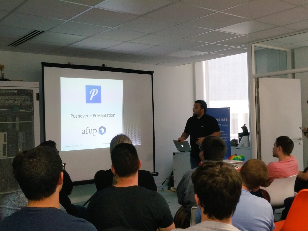 Ikoula's tweet image. On poursuit le #Meetup avec @afup_reims : place à #pushover et au #mutationtesting (2/2) #dev