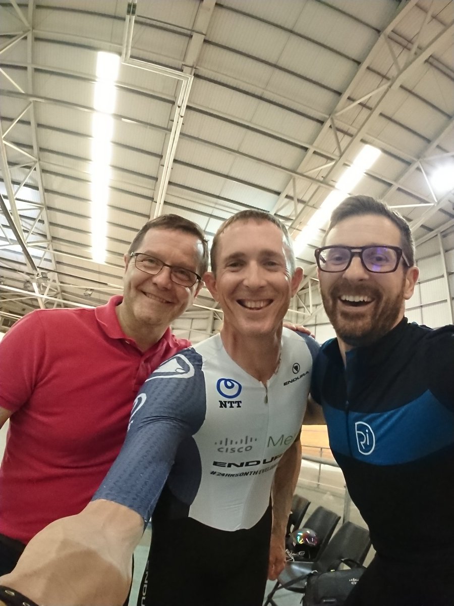 jammacdo's tweet image. Filming on track was a blast today.

#DimensionData #NTT #Cisco @endura @ceramicspeed #Innovation #Cycling #ConnectedVelodrome #Digital #ridetheblackline #24hrsonthevelodrome #newportliveuk #geraintthomasvelodrome #meraki