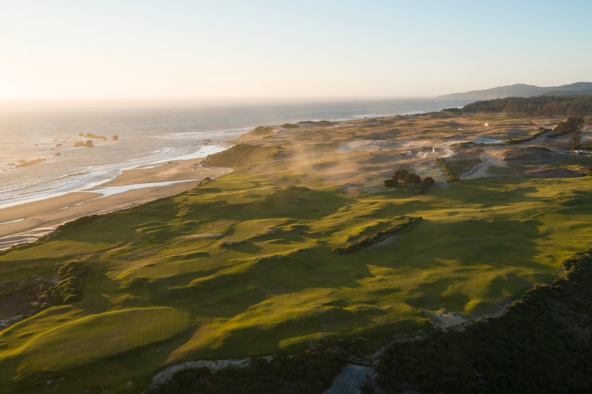 BandonDunesGolf's tweet photo. Coore &amp; Crenshaw is steadily moving north. #SheepRanch https://t.co/GKWEXw3RRB