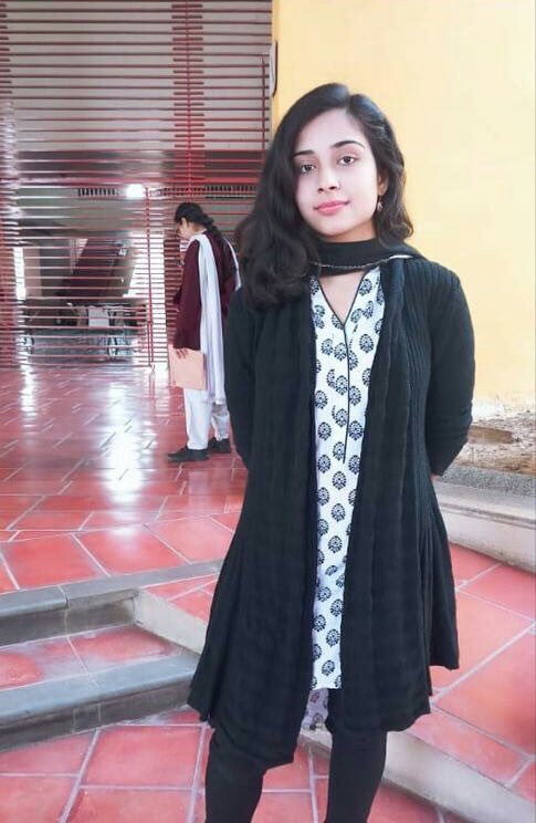 sami86's tweet photo. کیا عروج صدیقی گھر واپس آئ
خبر ہے کہ واپس آگئ ہے
کوئ تصدیق کر سکتا ہے

 #FindUroojSiddiqui https://t.co/S6plYQzhuu