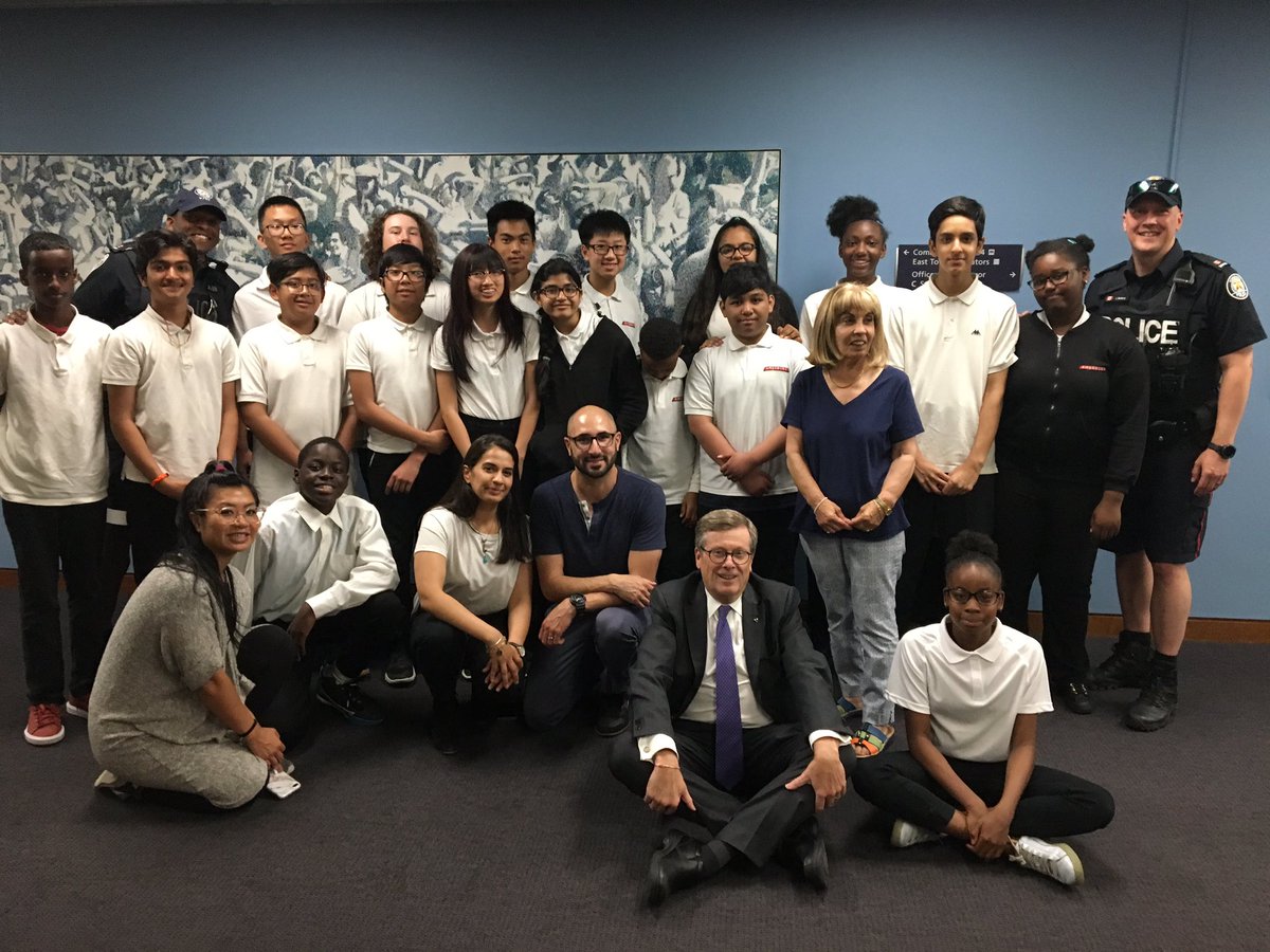JohnTory's tweet photo. Sat down with Grade 10 students from Amesbury Middle School to listen to their insightful presentation on an anti-gun violence campaign. https://t.co/yRczPfKSCC