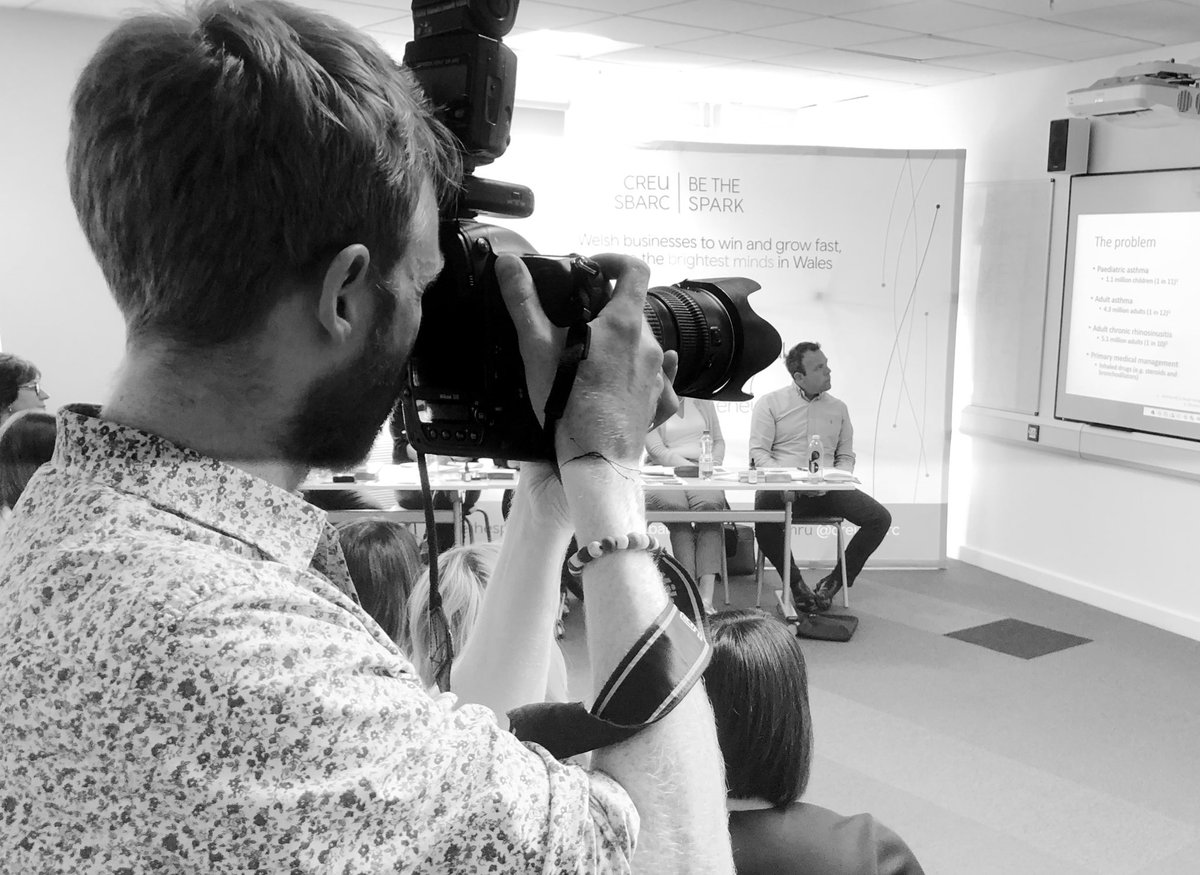 BeTheSpark's tweet photo. WOW! What an incredible day for #PitchItValleys. We were blown away by the calibre, enthusiasm &amp; ambition of each individual who pitched. After tough deliberation 6 lucky entrepreneurs were chosen to go through to the final &amp; pitch for up to £75k investment each in Nov!... https://t.co/PbXnPlBGmP