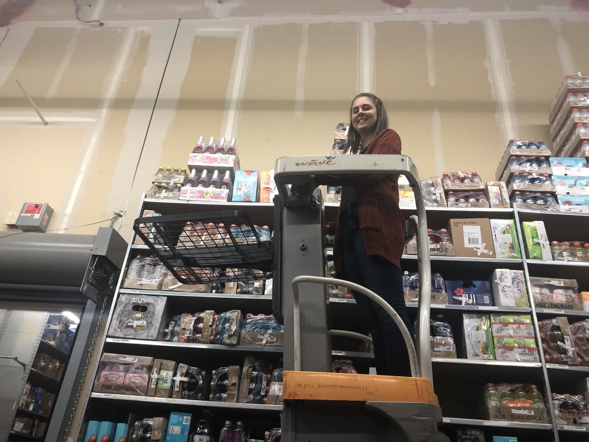 Mazzack311's tweet photo. T1830 intern Katie showing is who’s got the power doing her power equipment training! #TGTinterns #wearetarget @GregPare1 https://t.co/NlZsX9xv7s