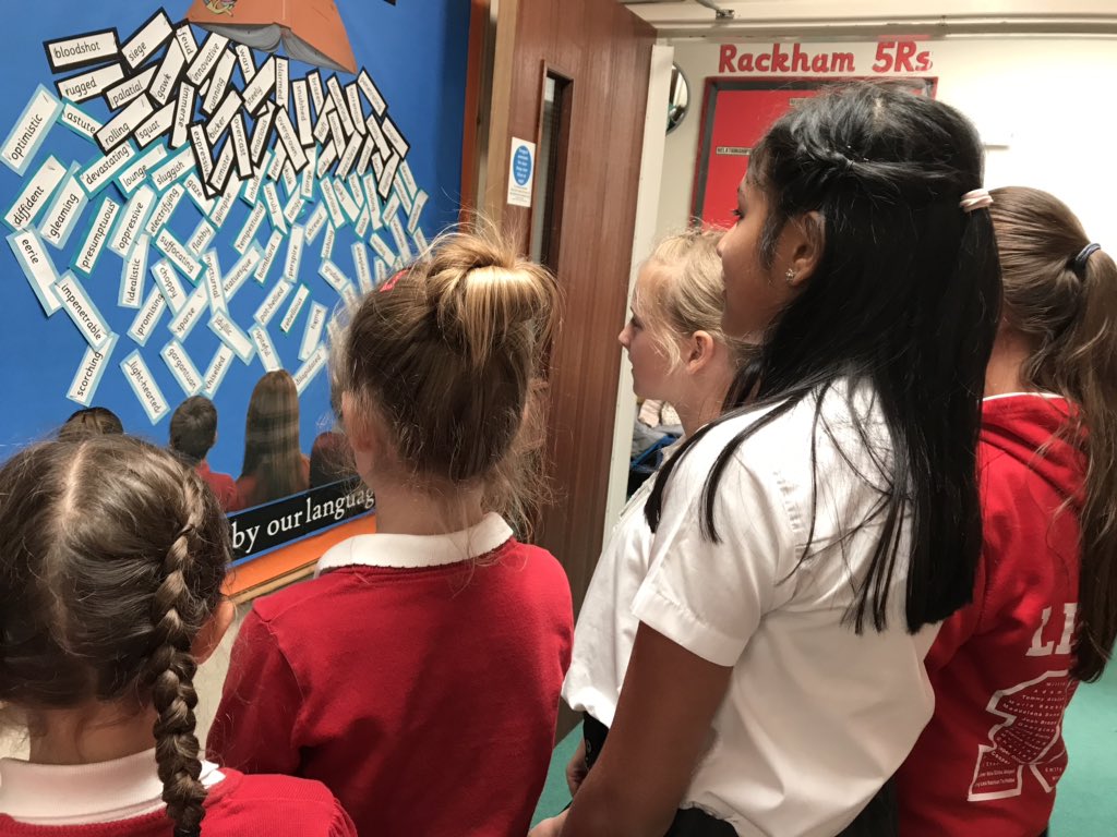 Miss Wakefield tweet media