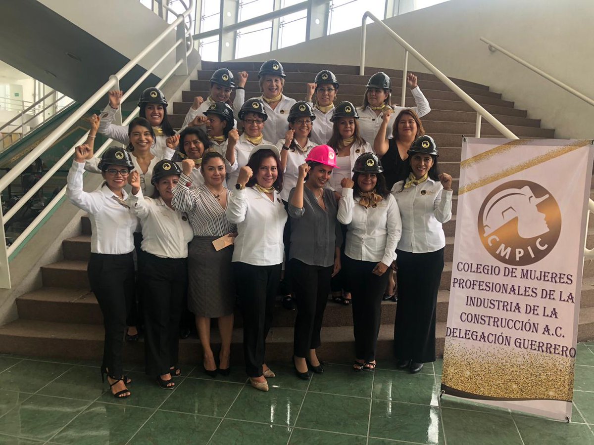CCmpic's tweet photo. #CMPIC Toma de Protesta del Comité Directivo 2019 - 2021 del capítulo Guerrero del @CCmpic

Muchas felicidades compañeras por seguir #ConstruyendoIgualdad en  Guerrero #CMPICGuerrero

#NuncaMásUnMéxicoSinNosotras
#SomosCMPIC #SoyCMPIC
#SoyOrullosamenteCMPIC https://t.co/cUxcLQRk7z