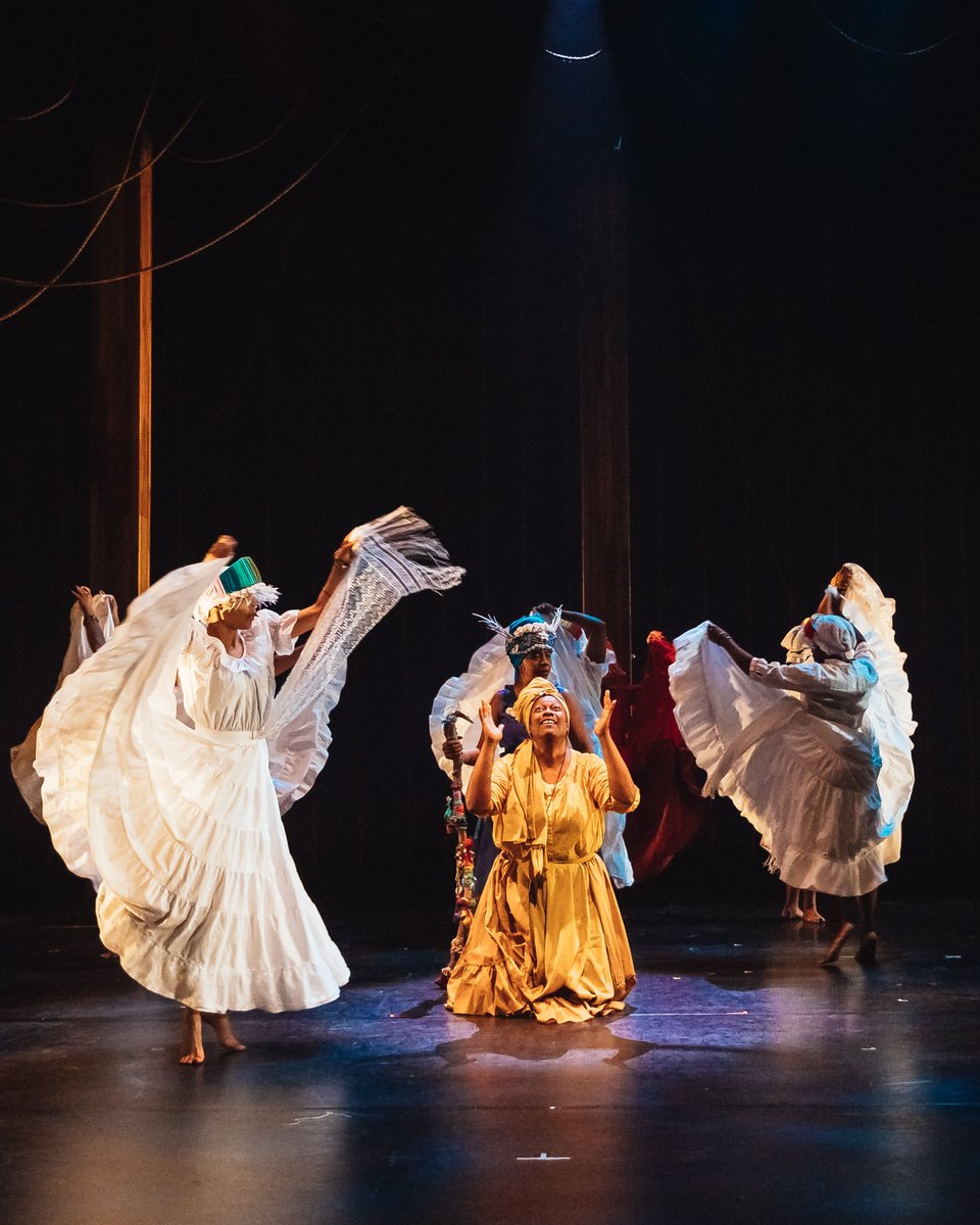 Luminato's tweet photo. There are only three more performances of #ObeahOpera and tickets are selling fast!
Get yours before they're gone >> https://t.co/J12t3s6sjD
📸Jeremy Mimnagh https://t.co/ZgzlHLIslC