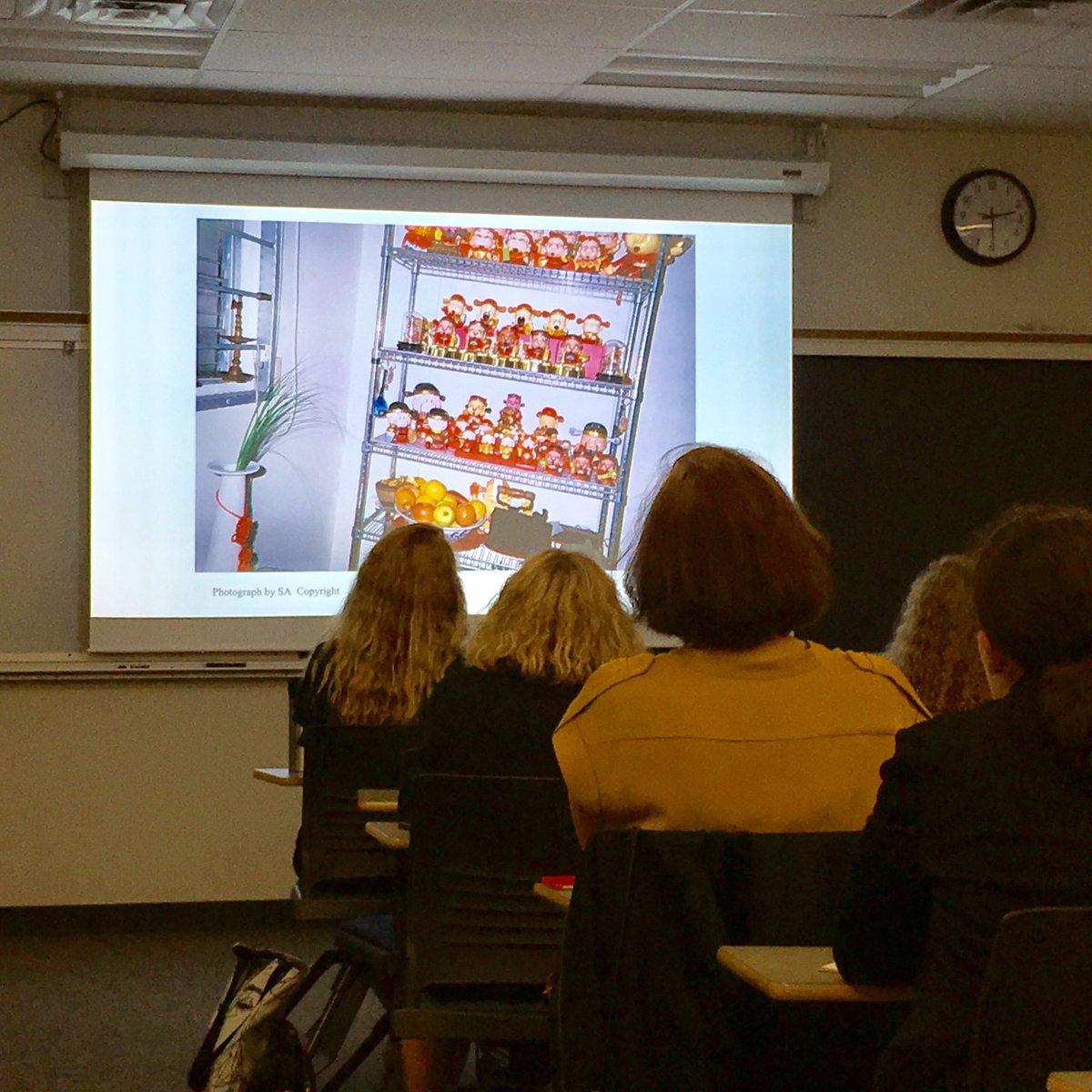 tim_butcher's tweet photo. Using photovoice to make poverty visible in a state that works so hard to make it invisible - important research by @_jochinn @VisualScholars #IVSA2019 https://t.co/w0RREvQ7hx