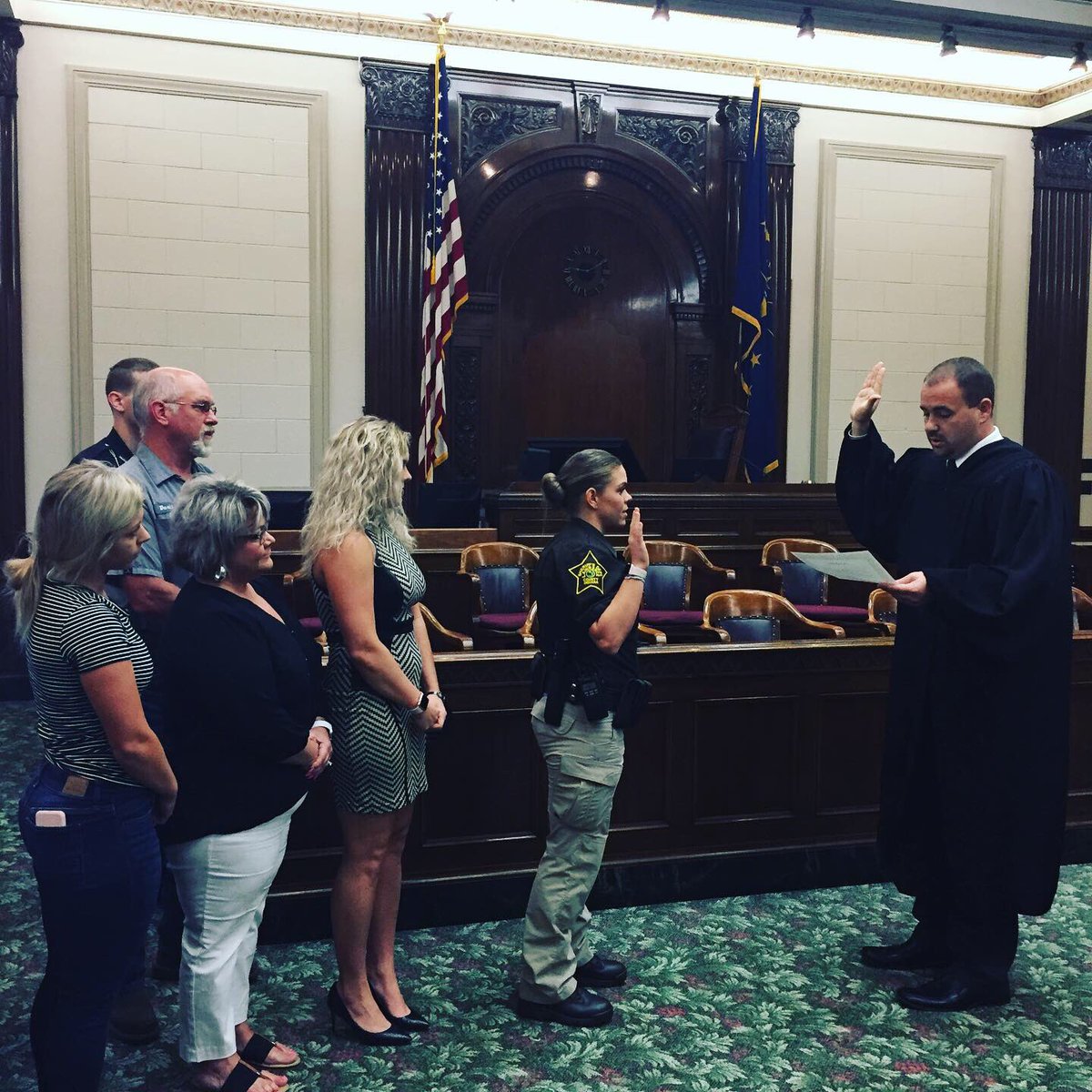 LawrenceCoPD_IN's tweet photo. Judge Nikirk swore in new Lawrence County Sheriff’s Deputy Whitney Daugherty yesterday. She began field training immediately following the ceremony. We congratulate and welcome Deputy Daugherty. #myLCPD #Sheriff #Indiana #LawEnforcement https://t.co/E5JqU5Ky8U