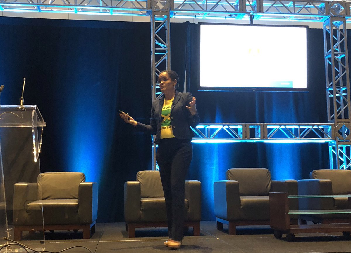 melis_dixon's tweet photo. @JMMBGROUP on the importance of leveraging your unique brand story to build brand recognition in a cost effective way #SocialMedia #DMFSTO19 #DigitalMarketing #KerryAnnBettonStimpson https://t.co/RtmxlRfVR9