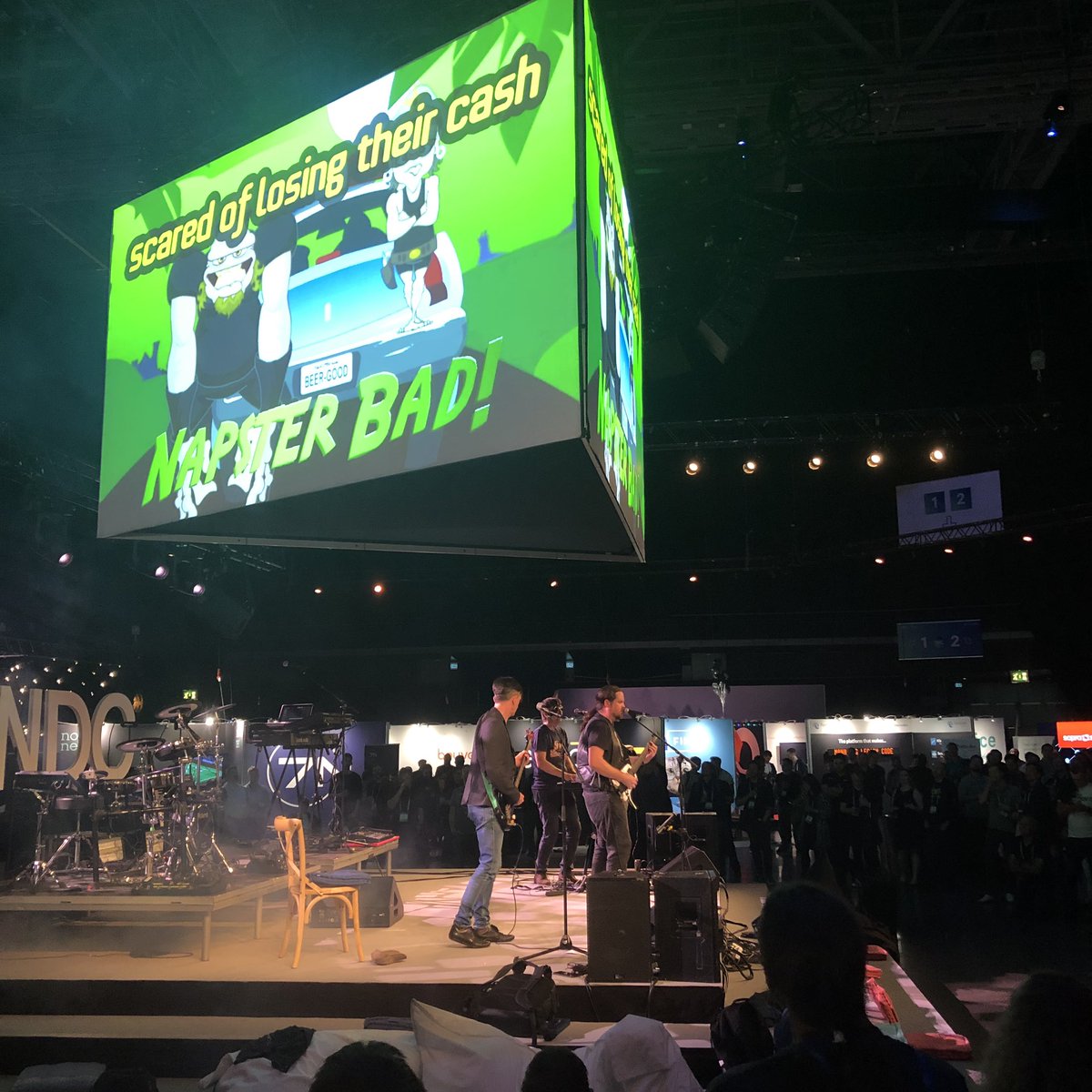 On stage, an F# developer, the F# developer and <a href="/dylanbeattie/">Dylan Beattie has gone to BlueSky</a> 

#fsharp