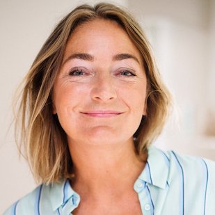 Read the abstracts of our two opening speakers Sabine Wilhelm, USA and Susan Bögels, the Netherlands here: tinyurl.com/y5nuc52s 
Don't miss this amazing introduction to the theme of this year's world #congress! 
 #psychology #mentalhealthprofessionals #mentalhealthmatters