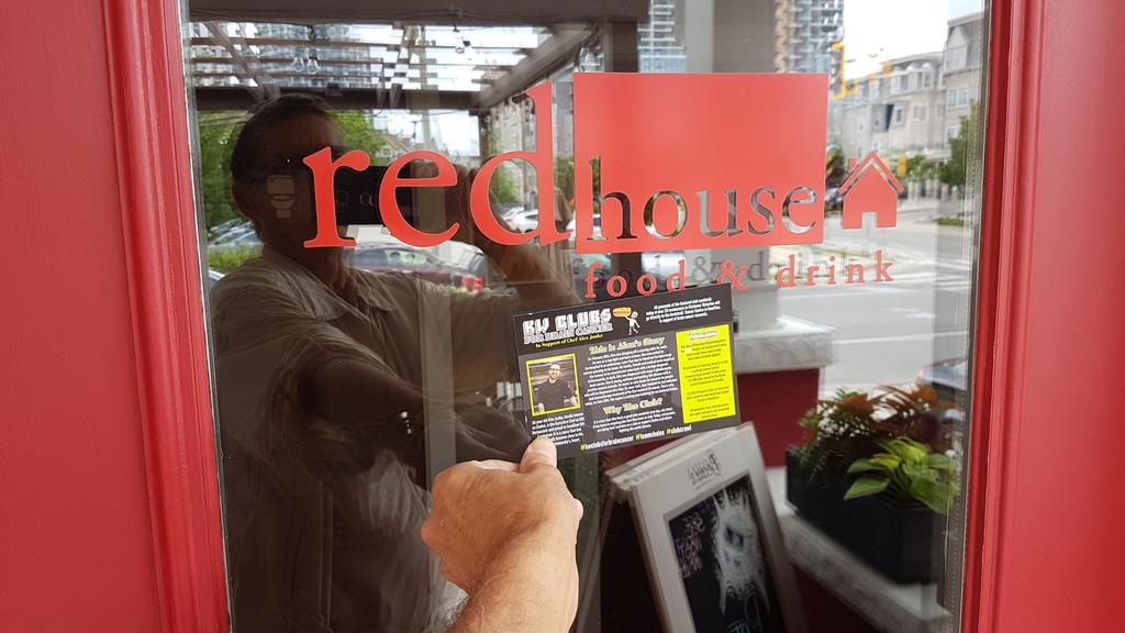 We walked down to @redhouseuptown to participate in #kwclubsforbraincancer #teamchalex #clubcrawl - so many restos to chose from - join this cause to show support for <a href="/giltrestaurant/">Gilt Restaurant</a> 's Chef Alex Janke
