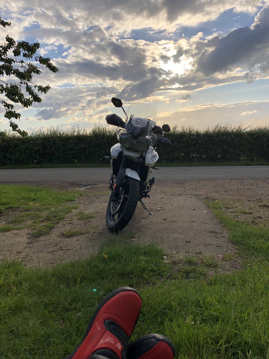 arrowgroup's tweet image. Sometimes it’s nice to get out for a ride of an evening.