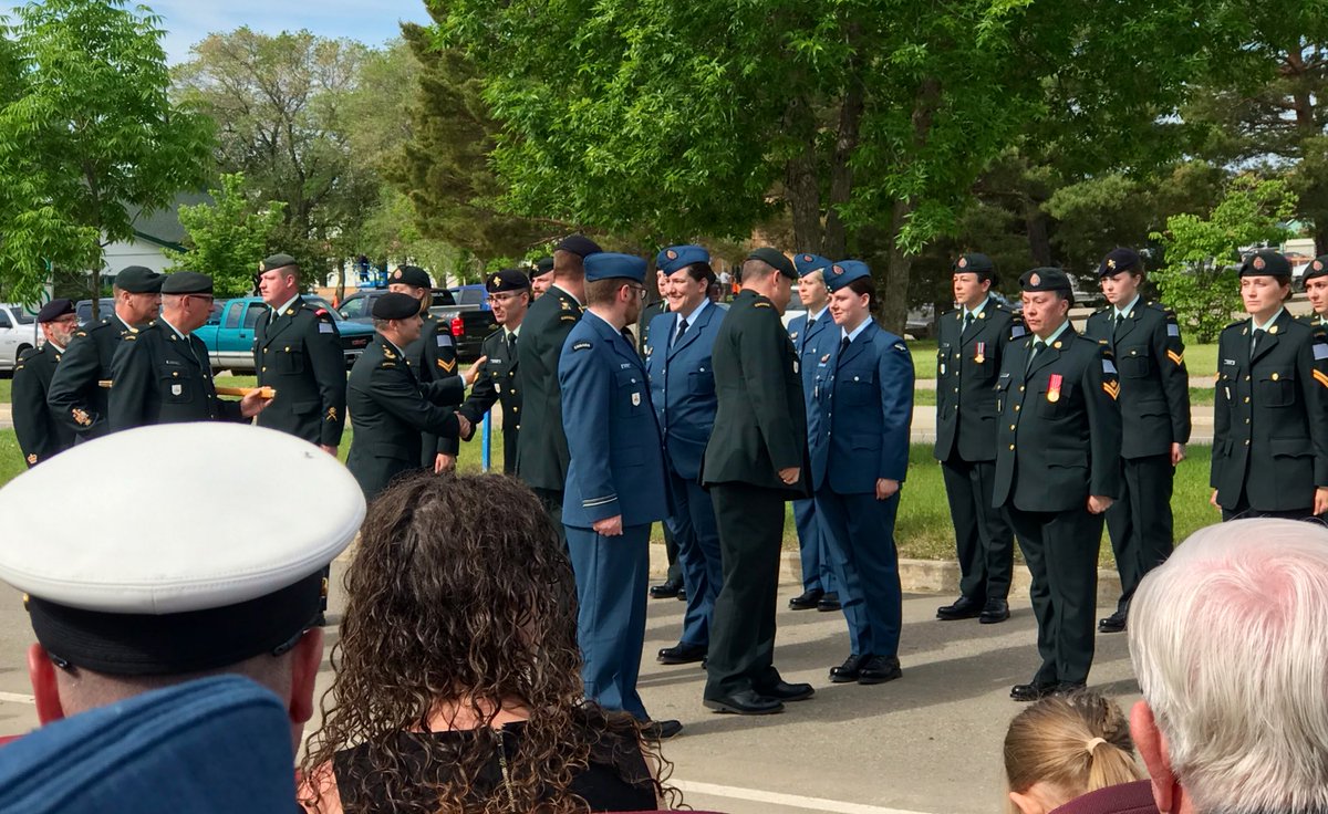 Congratulations to new CFB Shilo Base Commander LtCol Jeff Lyttle, and to outgoing B.C. LtCol Dave MacIntyre on your new role in Ottawa.
Thank you for having <a href="/BMO/">BMO</a> Brandon as your special guests for the Change of Command ceremony. <a href="/ShiloStag/">Shilo Stag News</a> #BMO #ProudToWorkaAtBMO #cfbshilo