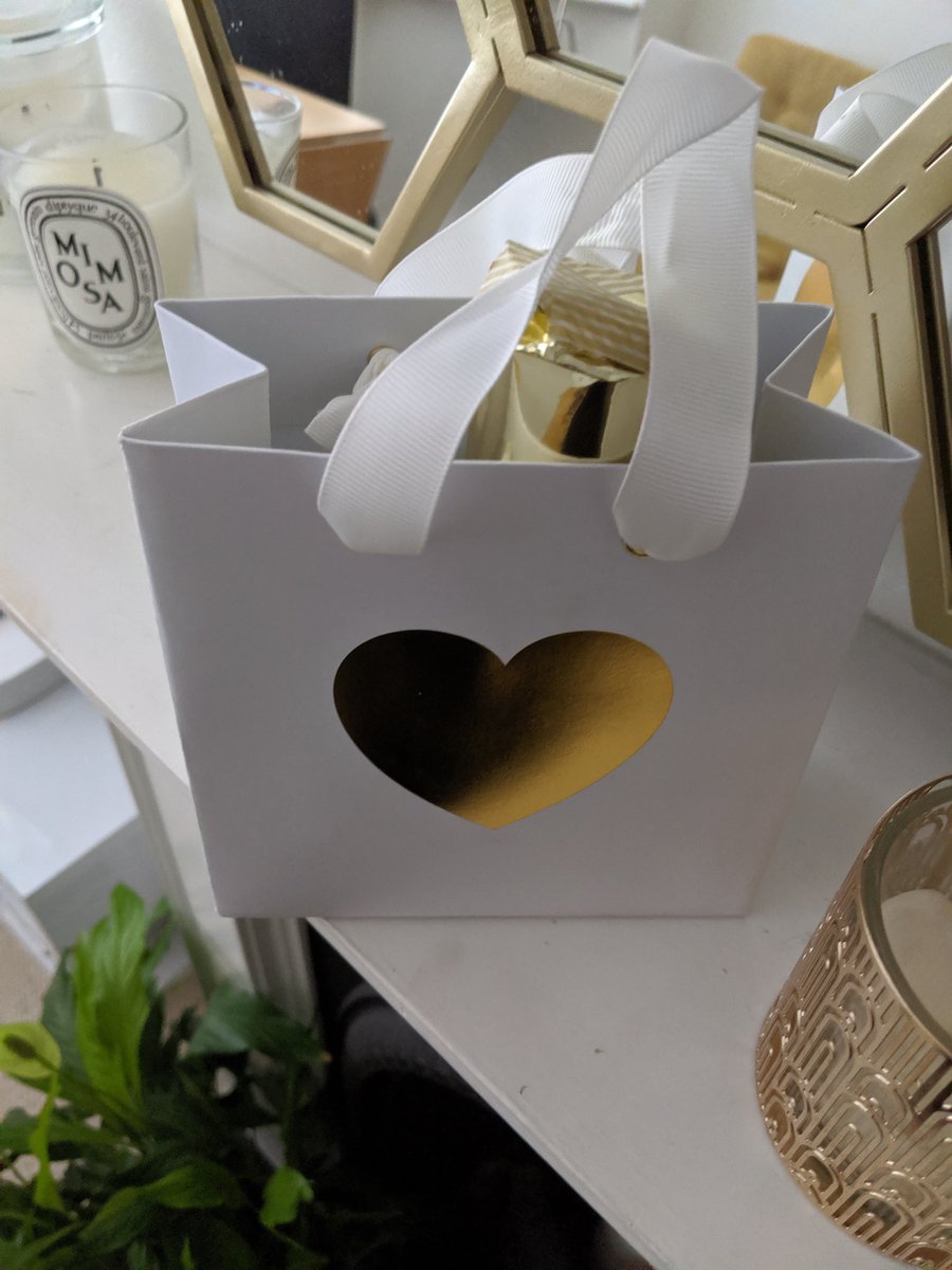 Some people are just cuteness of life, aren't they <a href="/ChelseaHipwood/">Chels</a>? Yes, I know before I even open this little bag of comedy that it's from you oh cheeky one!