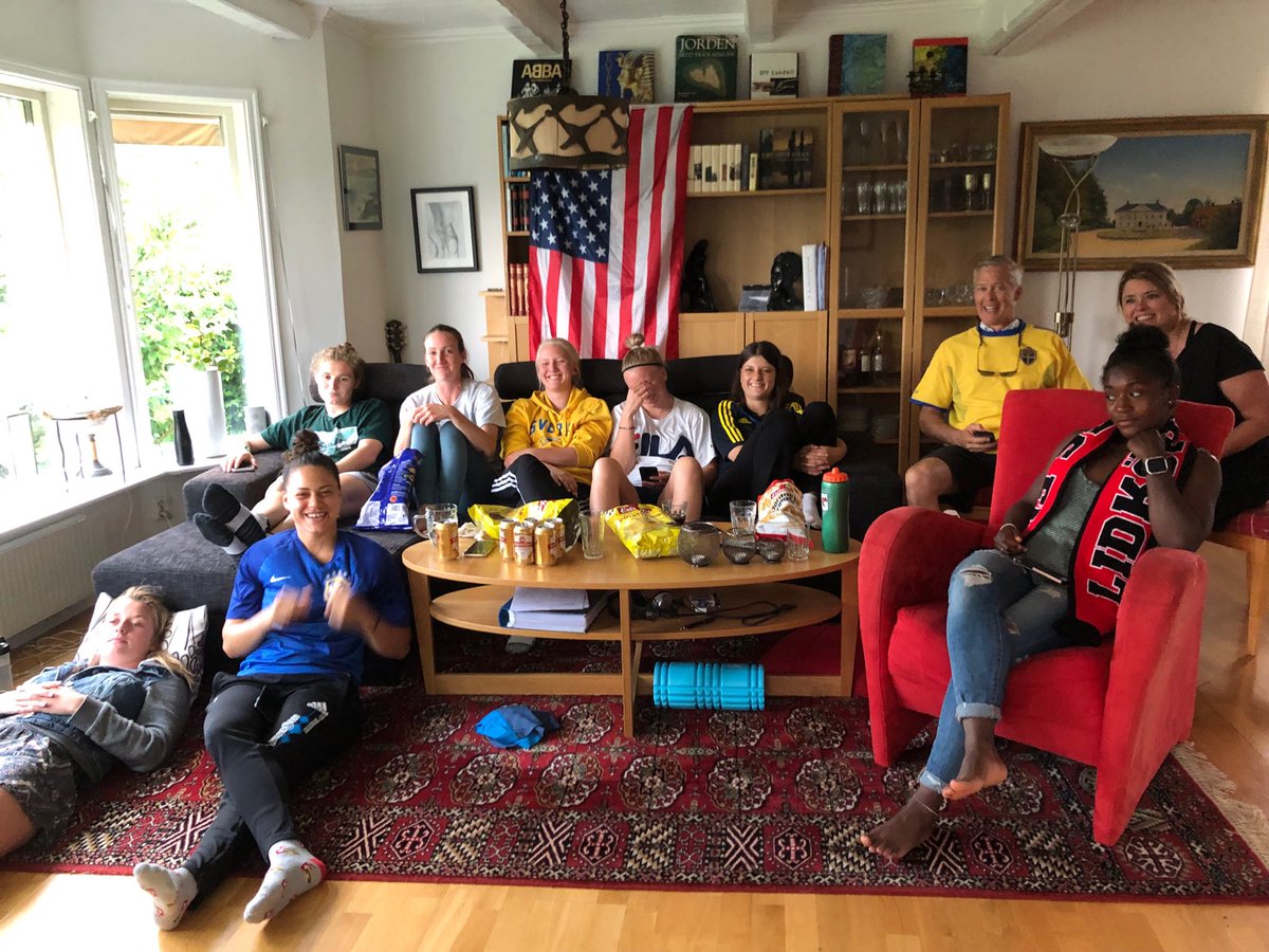 Verywellner's tweet image. Matchen igång på Stafettgatan! Nu kör vi!