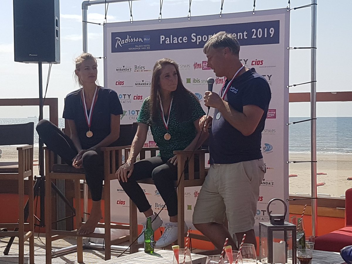 noordwijkevents's tweet photo. Topweer en geslaagd #event Radisson Blu Palace Sport Event @RadissonBluPHN @BriesNoordwijk #beachhockey  @FlorisJBovel #beachvolleybal #manonflier  #powerkiten #mindfulness #interviews #yvonnevangennip #thebeachofamsterdam #everydayisabeachday @VisitNoordwijk @CIOSNL https://t.co/i1sYqPvcXC