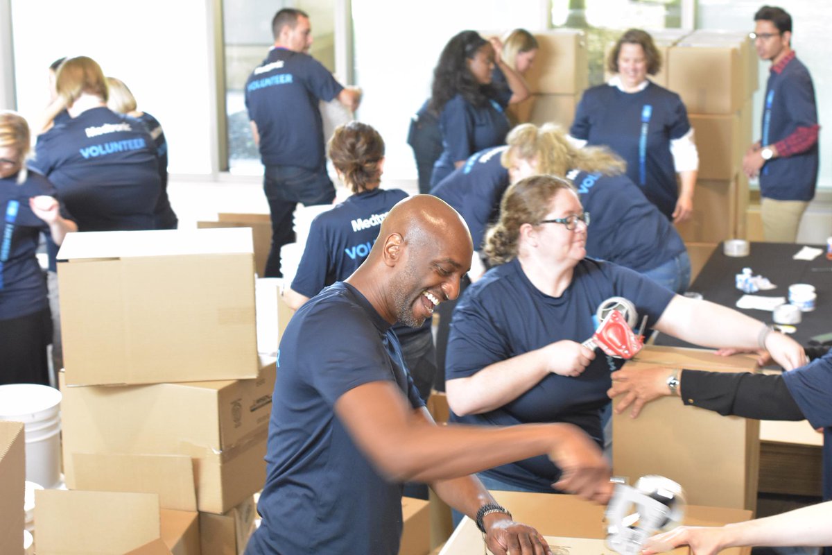 MDTFoundation's tweet image. Today was the Medtronic Foundation team's turn for a Project 6 event. We helped pack kits filled with critical hygiene items to be deployed when the next disaster occurs. It was high energy, productive, and FUN. #Project6