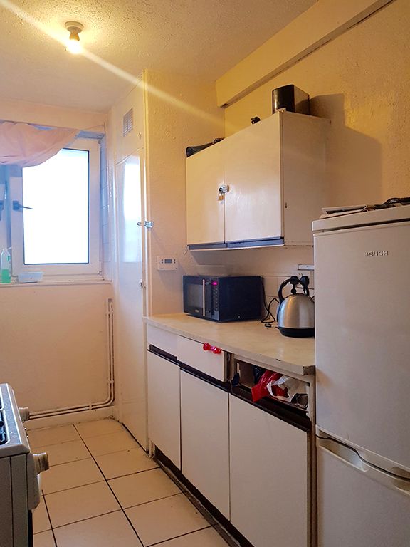 ChebarGroup's tweet image. 2 bedroom flat for sale in #Deptford.

This is a good property for families, Buy to Let Investor or 1st time buyers. Find out more here: london.chebargroup.com/properties/2-b…

#buytolet #firsttimebuyer #property