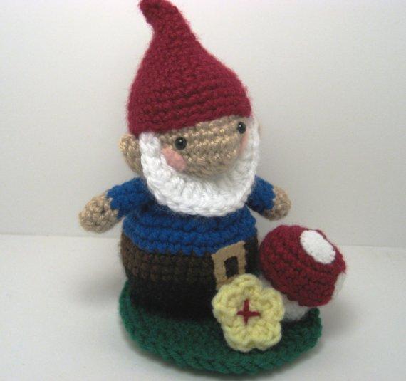 sarascott200's tweet photo. beautiful crochet gnome
see more projects https://t.co/y2pTK2eKwf https://t.co/Ll76IqTcjX