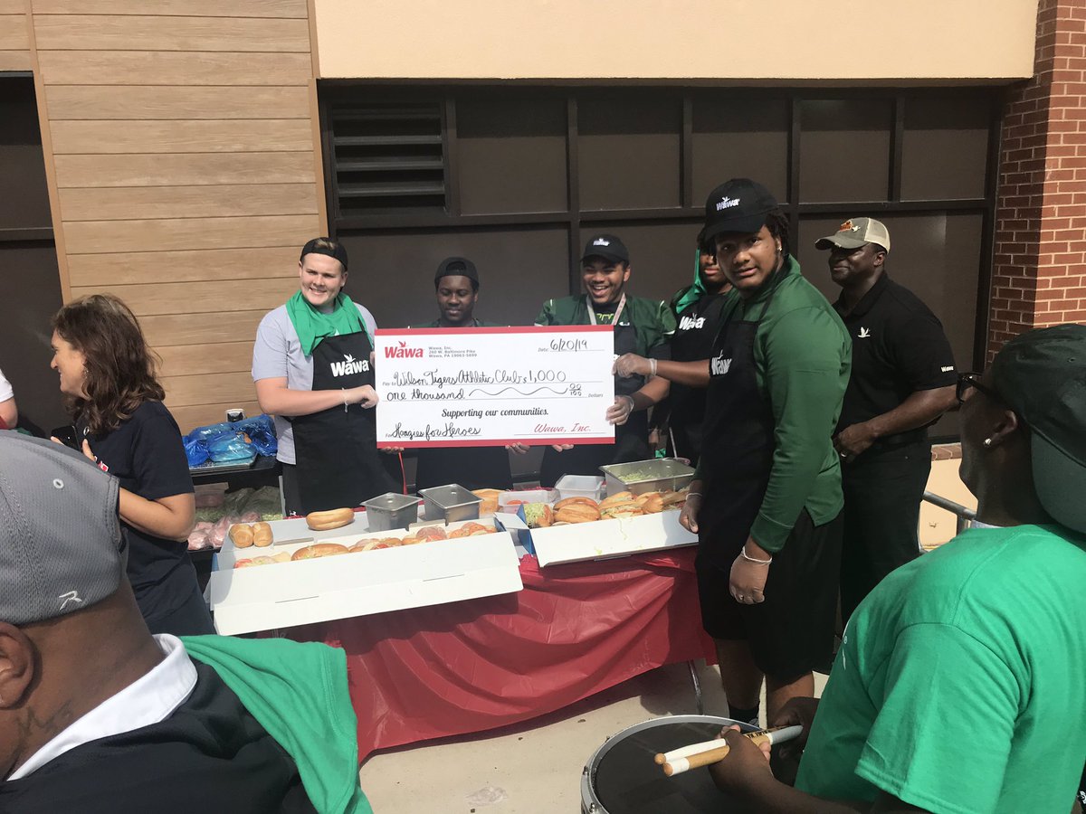 Coach Thompson tweet media