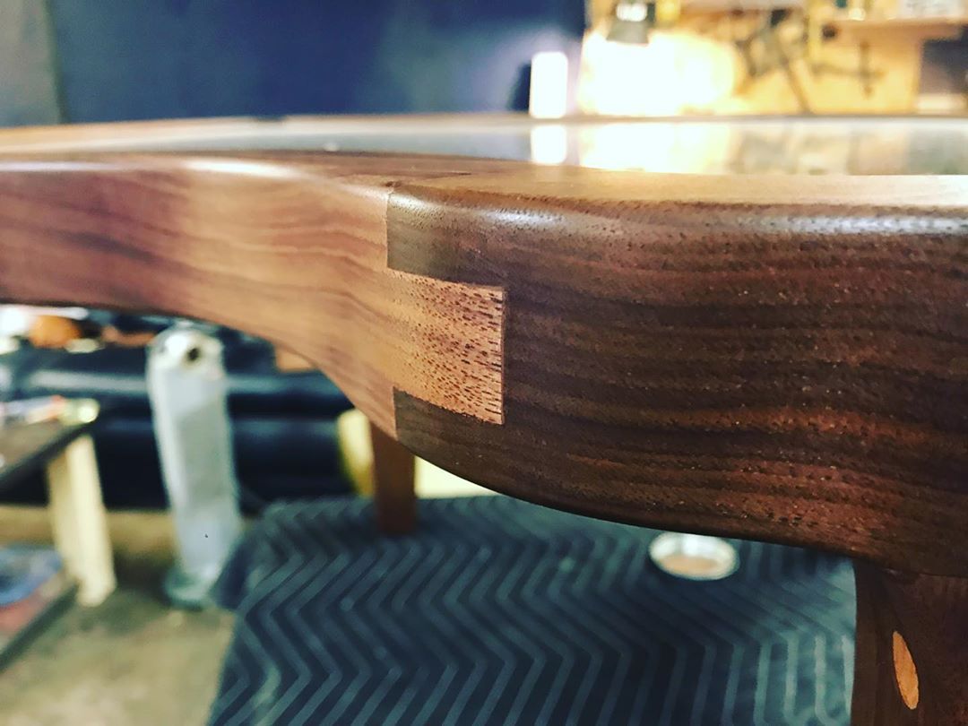 FreudTools's tweet photo. What a beautifully made piece by @stltableco using Freud Tools. π
#FreudTools
#FreudBits
#FreudBlades https://t.co/Joey9DWvK9