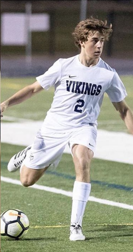 SpartanburgD7's tweet photo. 7 soccer stars have earned All-academic:Kyle Volk, William Arrington, Tavien Giles, Heyward McPhail, Colton Pereyo, Drew Joyce &amp; Conrad Glenn. GPAs of the honorees ranged from 4.56 to 4.92! Pereyo (pic) also earned All-area with teammate Mencken Camp @RwbookerRussell @vikings753 https://t.co/jqZfIZCvh0