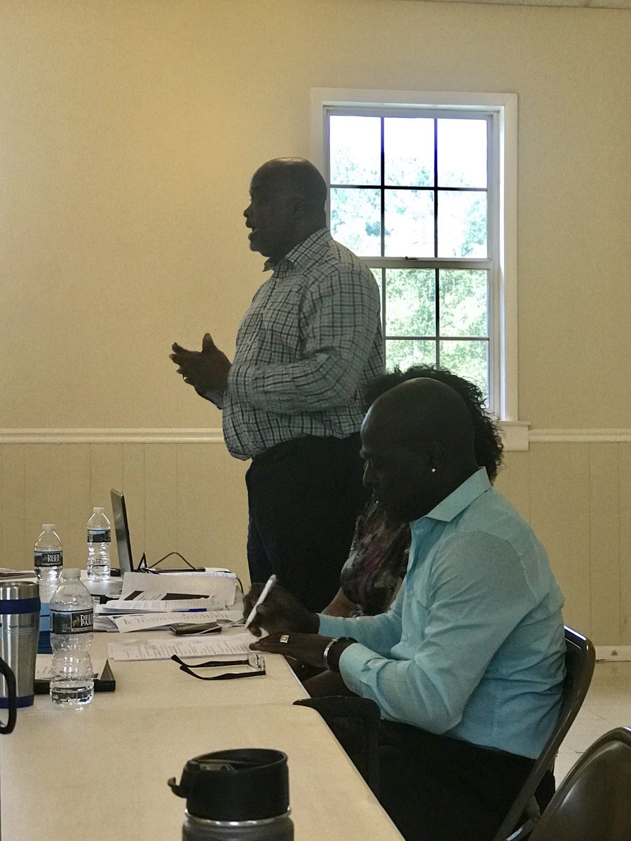 DurhamCAN's tweet photo. Clergy at meeting with organizers from #MetroIAF #BUILDBALTIMORE #TURNAROUNDTUESDAY learning about the use of collective power to win better jobs/living wages https://t.co/UjaLdQMvu9