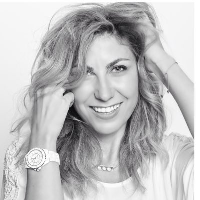 1MARIAIVANOVA's tweet photo. #NuevaFotoDePerfil https://t.co/ol3dCZmsdi