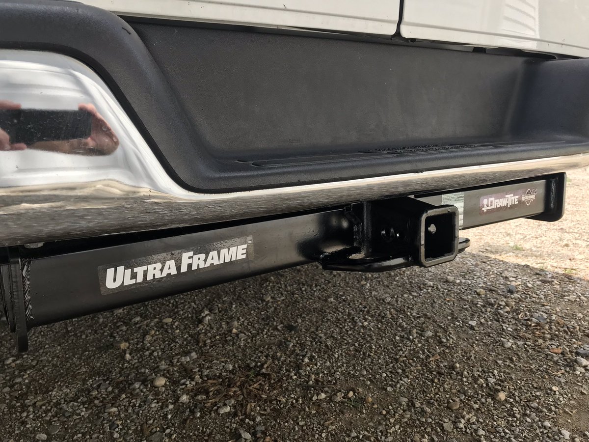 CraigGerdes's tweet image. Had some time today to install the new hitch from our friends at @DrawTiteHitches..It fits perfectly,looks great&amp;amp;its ready to get muddy during our TnT Off Road Tour w/@Aaronlewismusic!!

#Reese #Ultraframe #Toughtested #ToughAsNails #TntOffRoadTour #MudnMusic