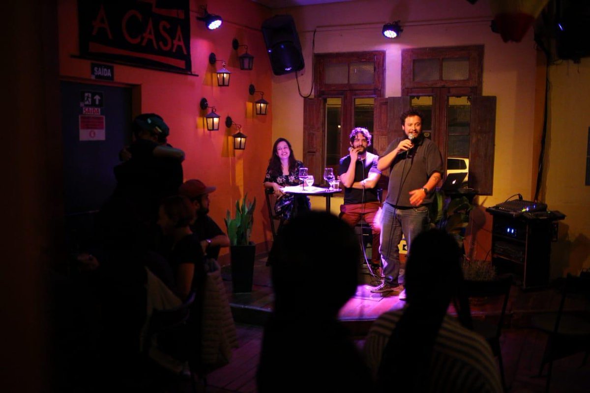 mbrantoficial's tweet photo. Audição do disco “Cola Comigo”, em BH, na última quinta feira com a presença de vários jornalistas, produtores culturais, músicos e amigos que admiro!
.
.
#ColaComigo #MatheusBrant #showdelançamento #bandaautoral #sesiminas #show #música #pagode #samba #audicaoColaComigo https://t.co/MOQlgFaUEK