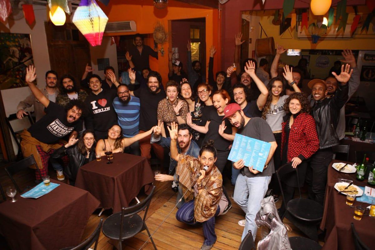 mbrantoficial's tweet photo. Audição do disco “Cola Comigo”, em BH, na última quinta feira com a presença de vários jornalistas, produtores culturais, músicos e amigos que admiro!
.
.
#ColaComigo #MatheusBrant #showdelançamento #bandaautoral #sesiminas #show #música #pagode #samba #audicaoColaComigo https://t.co/MOQlgFaUEK
