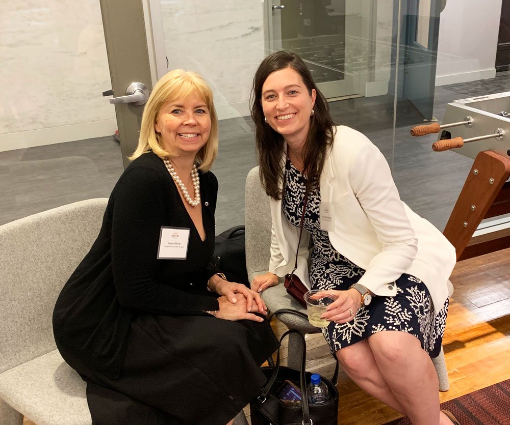 Greensfelder's tweet photo. This week we joined the Chicago Women in IP in celebrating their 4th anniversary! Greensfelder is proud to be a part of this great organization that supports women in the industry. #ChiWIP #intellectualproperty https://t.co/WEwuQzCyrs
