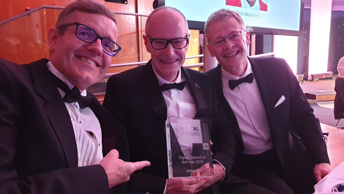 DylanRRoberts's tweet image. Digital Council of the year 2019 .. for our  work on delivering better outcomes for the people of Leeds .. take a bow @JoYorks @JasonTutin @StevieBYorks @mickmodern and the third sector and civic entrepreneurs of Leeds .. you know who you are.
