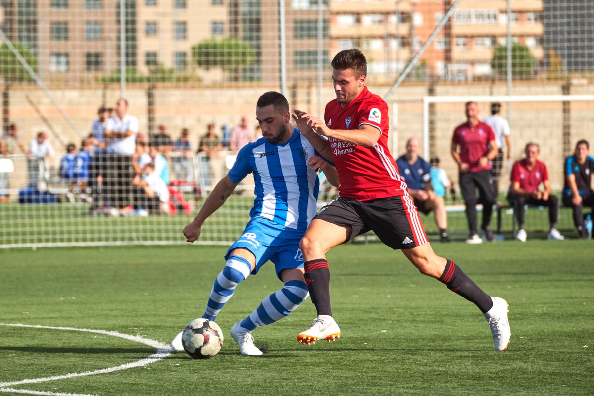 _racinglermeno_'s tweet photo. Alvaro Missis Andrés. Defensa de 25 años y procedente de la Arandina B. Se une al equipo para próxima la temporada.

#UnoDeLosNuestros
#Bienvenido https://t.co/axqoM79pDe