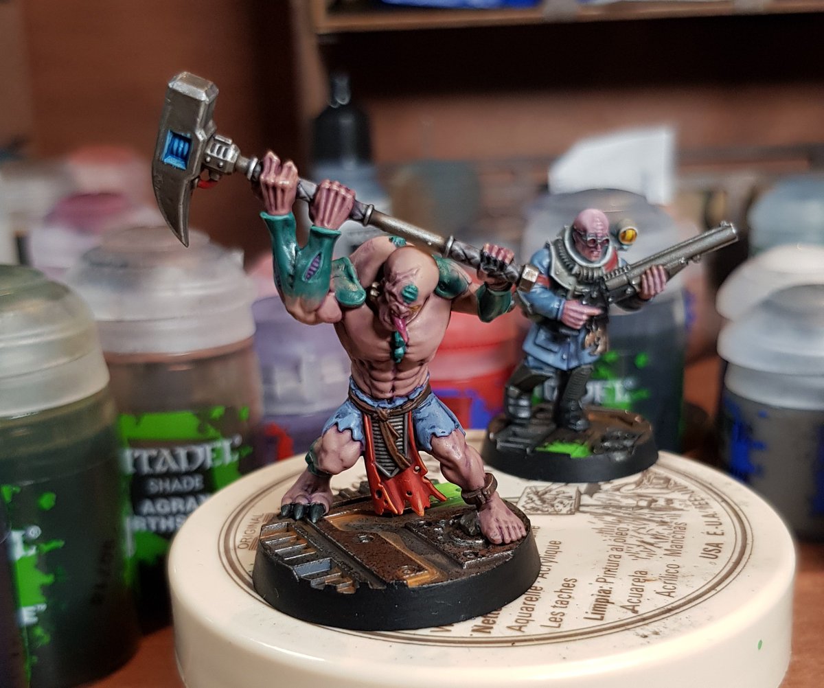 This abberant is possibly the quickest model I've ever painted! Airbrushing the skin made this so quick. Raring to get on with the next 4! #paintingwarhammer #genestealercult #killteam