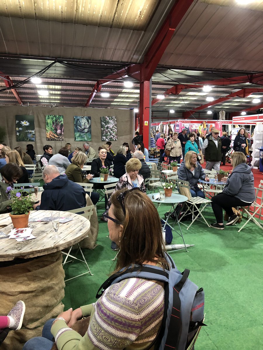 Zazgl's tweet photo. It was all “go” @ScotlandRHShow with @Flowers_ft_Farm and our #gcgin bar https://t.co/cjeI98ilfS