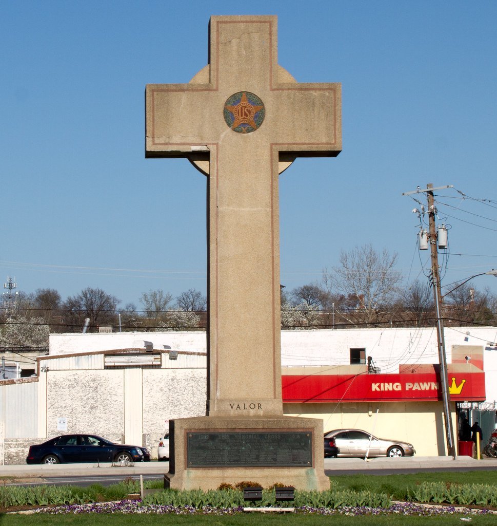 <a href="/VP/">Vice President JD Vance</a> #LetFreedomRing
The #SCOTUS vote was 7-2 to overturn a lower court ruling that had declared the so-called Peace Cross in Bladensburg unconstitutional
The Associated Press
<a href="/AP/">The Associated Press</a>
apnews.com/6157d29563584c…