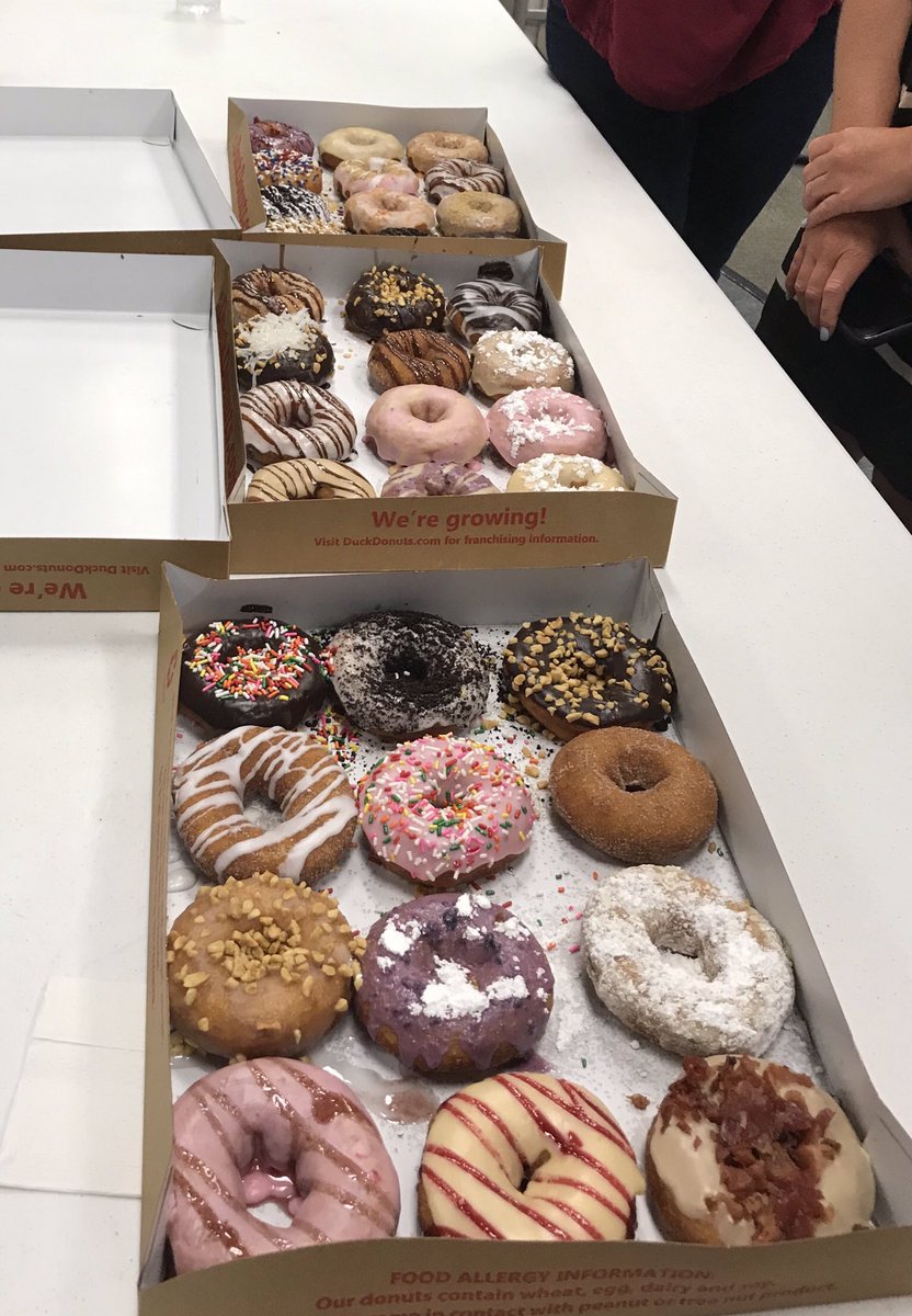 Look what someone gave me today.  Of course I shared with my co-workers <a href="/Live5News/">Live5News</a>.  Hope they enjoyed splitting that one donut. 😆#chasnews