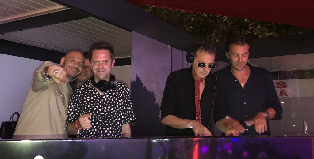 DJ @YannickBollore and @brovelpadre77 #HavasCafe #CannesLions